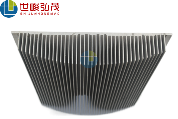 鋁型材散熱器廠家能夠定制化加工生產嗎？